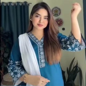 লাভলী বুলু কালার