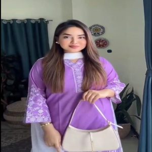 হালকা বেগুনি কালার
